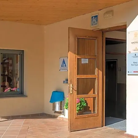 Hostel Planoles Xanascat *